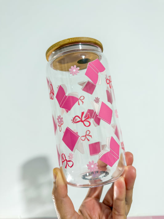 Books and Bows Can Cup