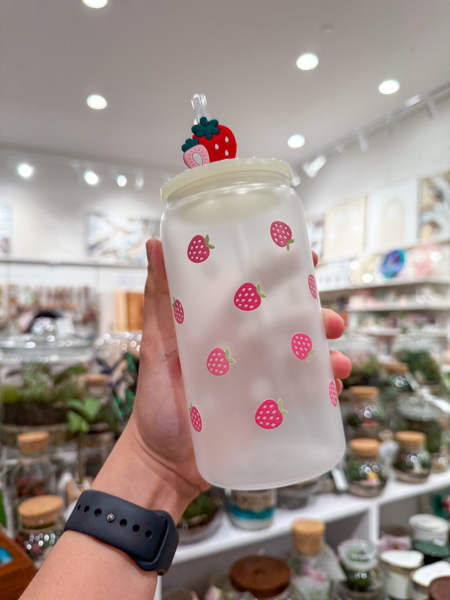 Mini Strawberries Can Cup