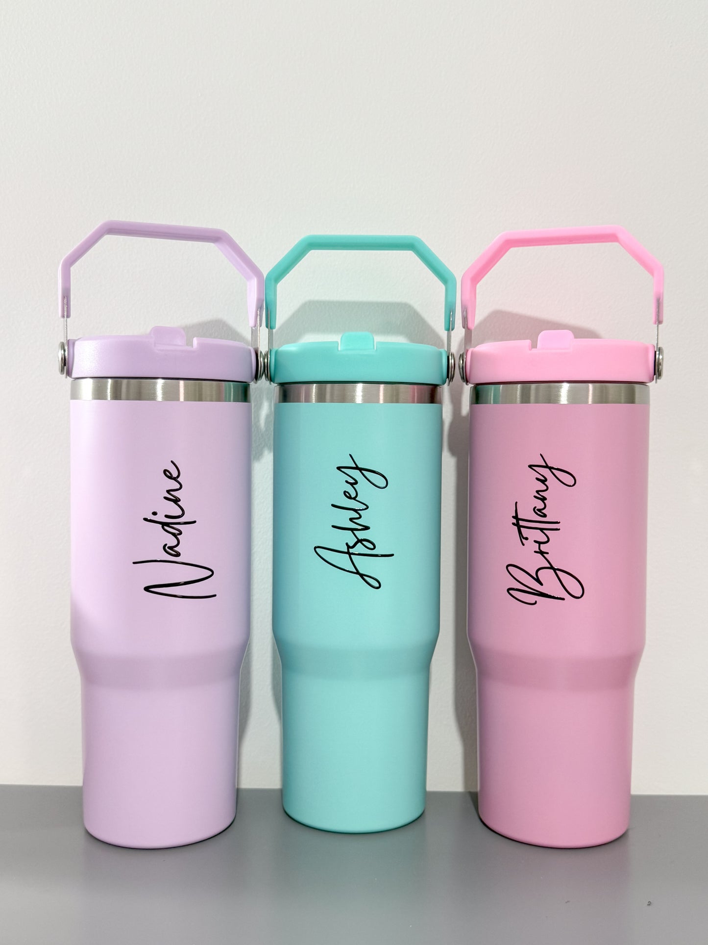 Personalised Name Water Bottle (30oz) with Handle