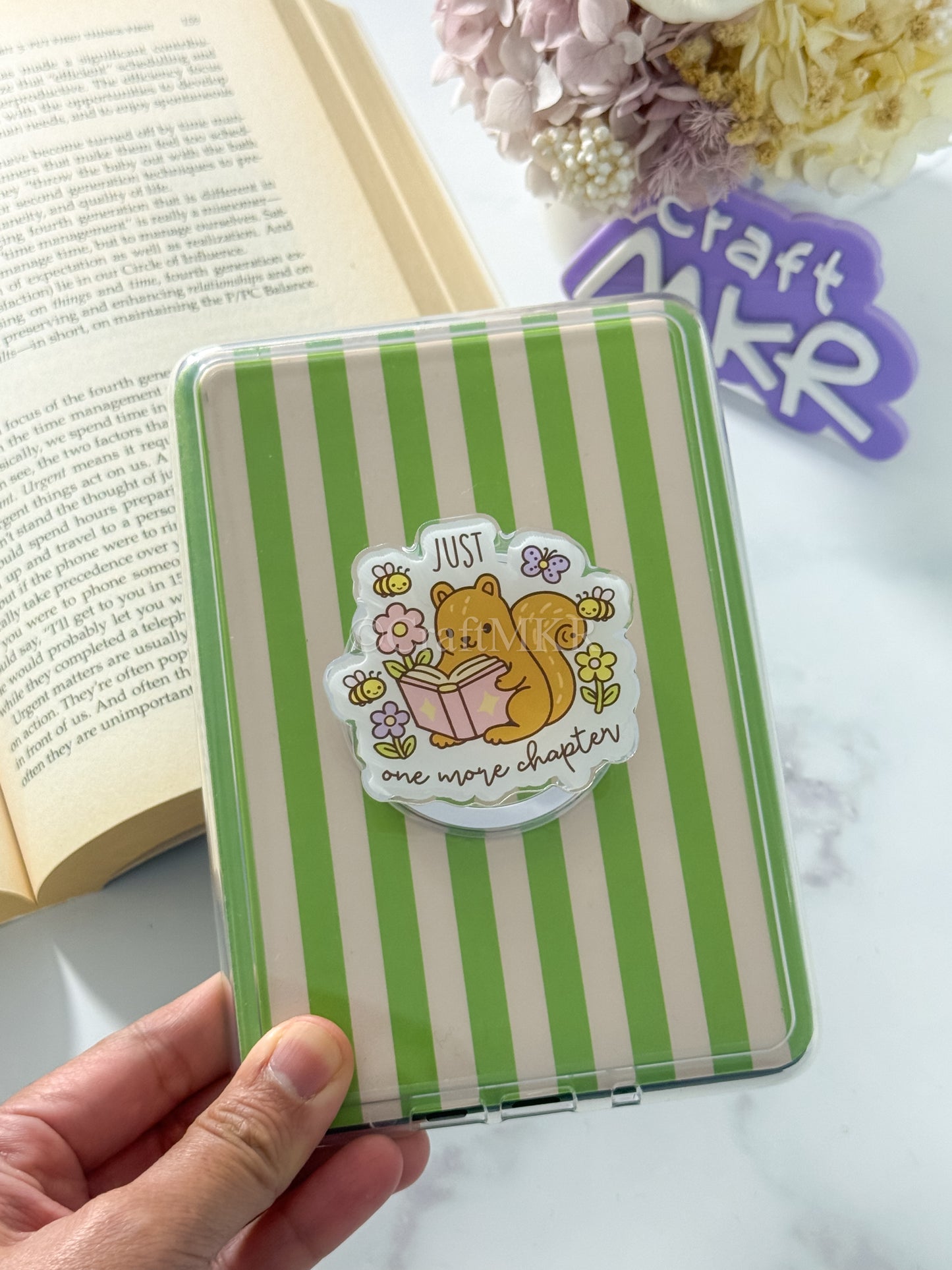 Just One More Chapter Ereader & Phone Magsafe Grip
